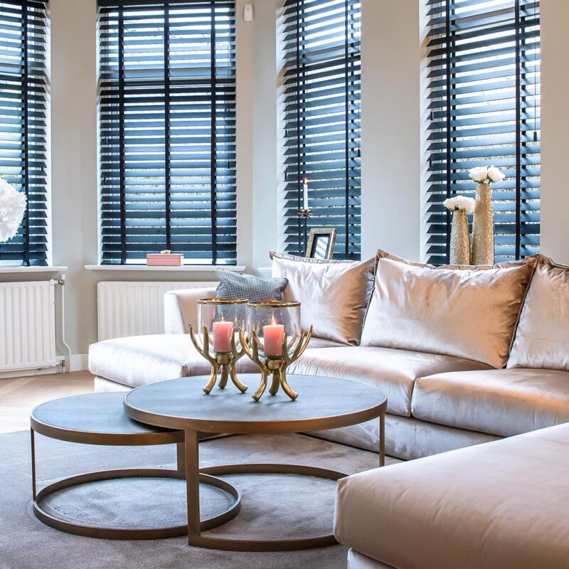 Bloomville coffee table by Richmond Interiors 7523