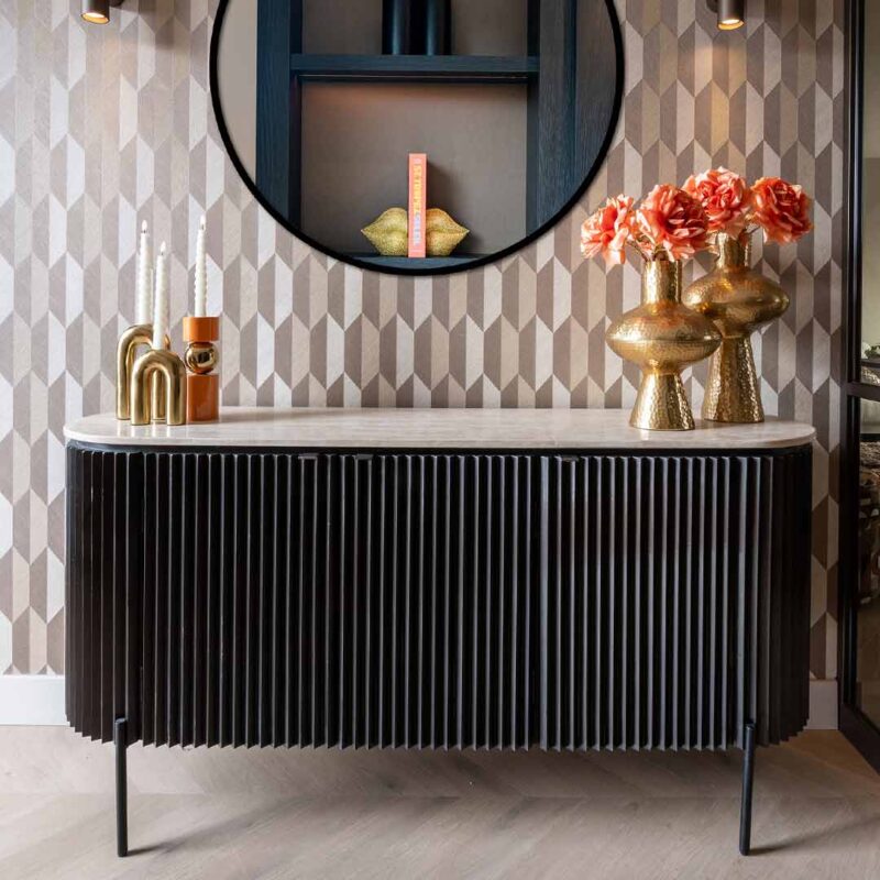 Hampton 7913 sideboard by Richmond Interiors